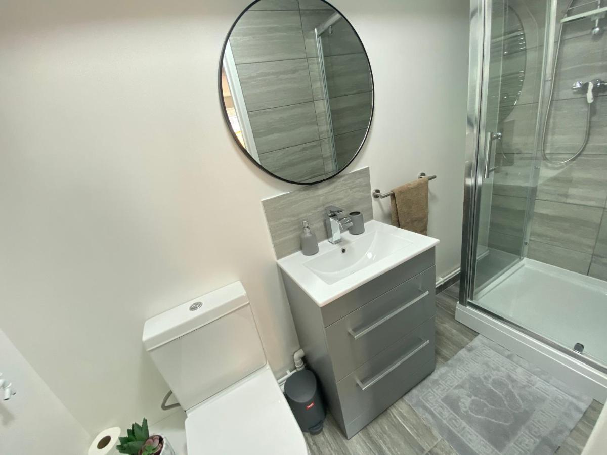 Cristina Modern Hotell Horley Eksteriør bilde